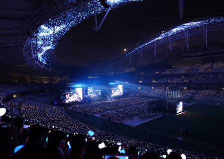 LCF light sticks and LED screens stunning Jay Chou's Shanghai concert (first show)