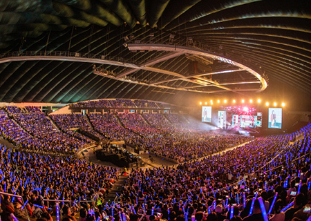 Wu Bai Guangzhou concert, LCF LED transparent screen stunned the audience
